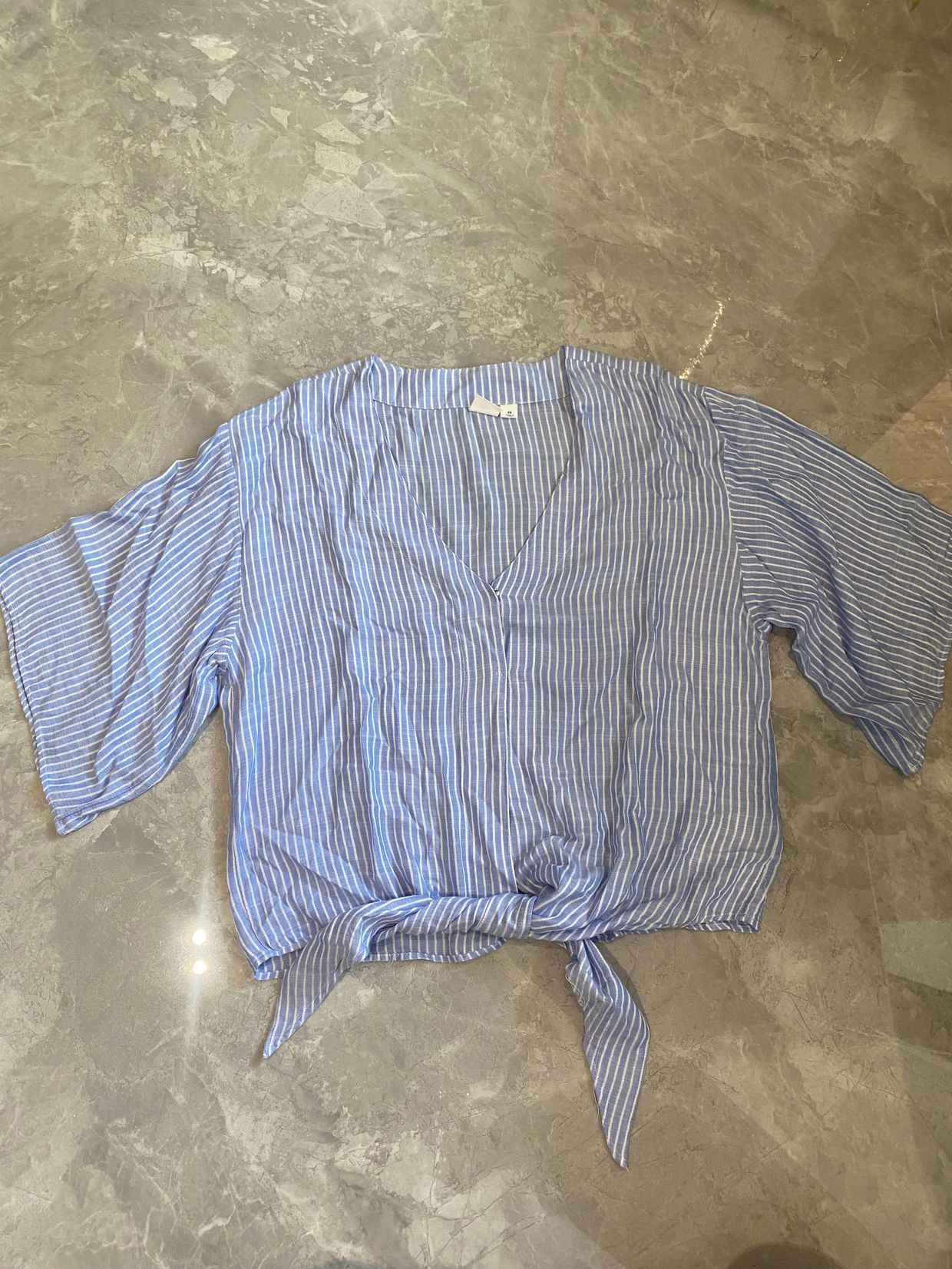 GAP Casual Blouse Wanita white blue