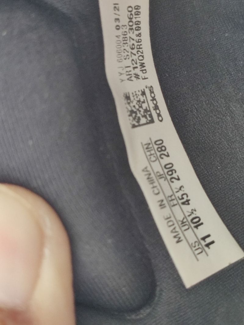Sepatu Adidas Ultraboost 21, foto 5