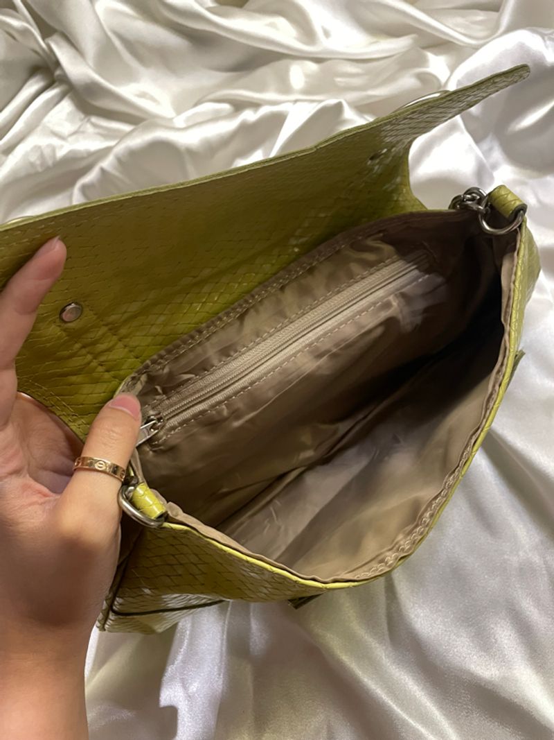 Y2k lime green shoulder and slingbag, foto 4