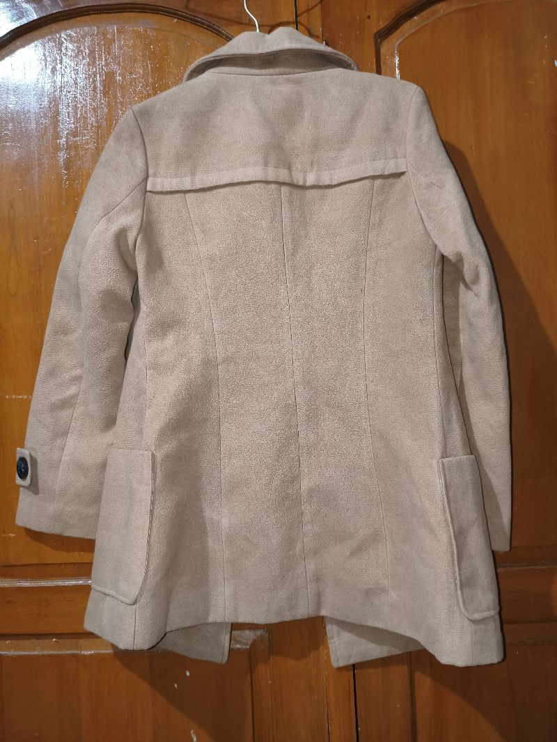 Mantel cokelat muda, foto 2