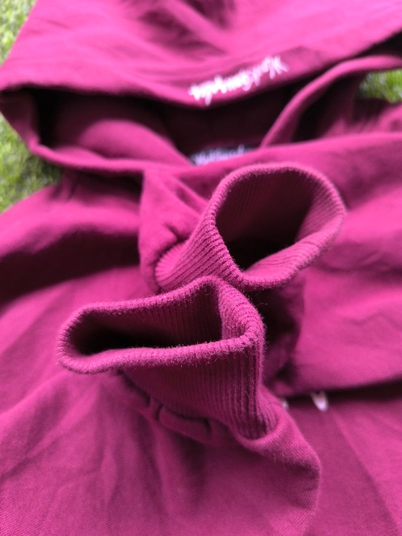 Hodie MarkGonzales Maroon, foto 5