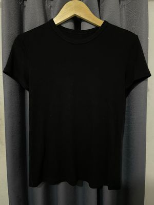 kaos knit uniqlo