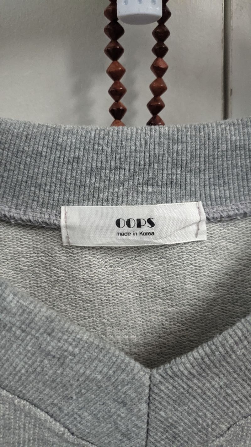 Crewneck unisex v neck, foto 3