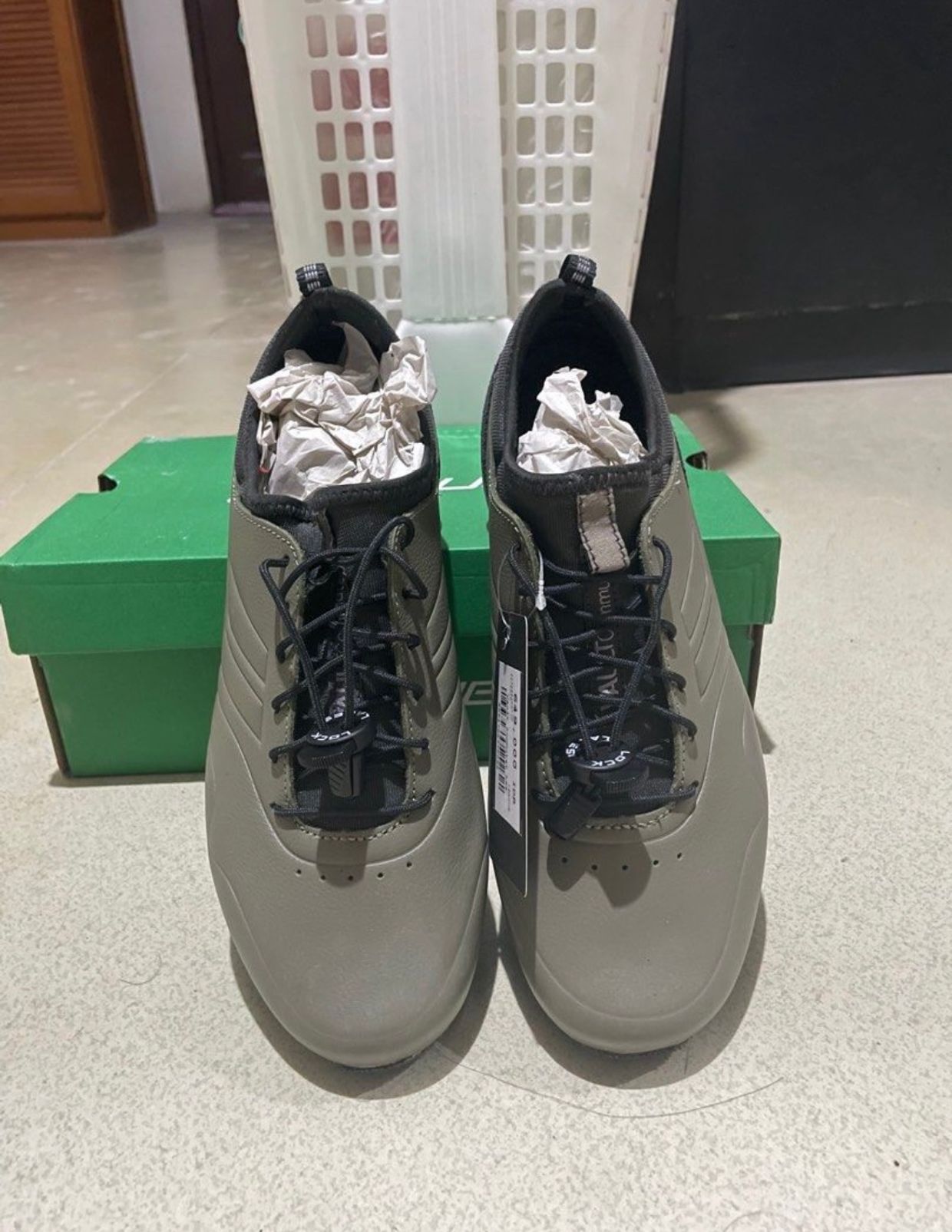 Casual Sneakers Wanita green gray
