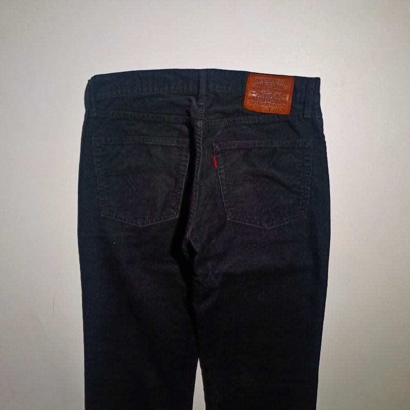 Levis Lot 702 Corduroy Black, foto 5
