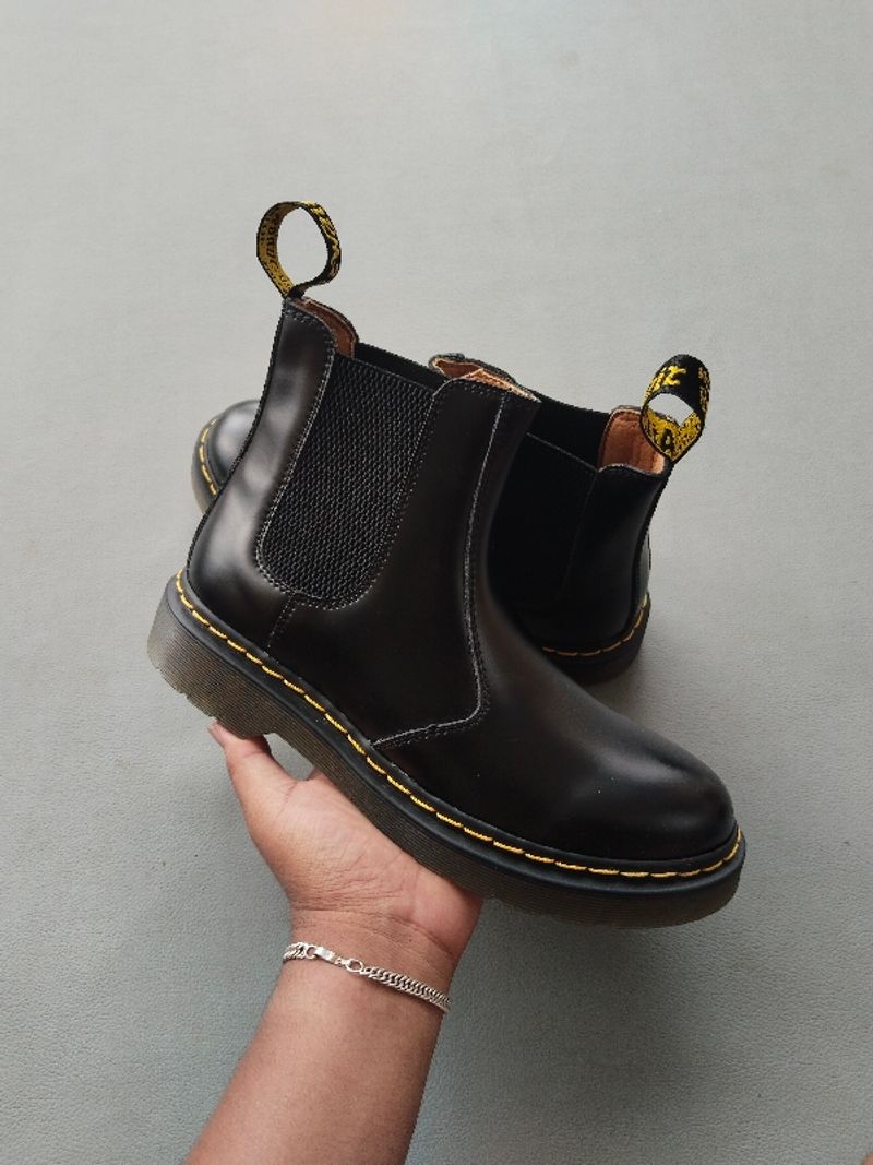 dr. marten, foto 2