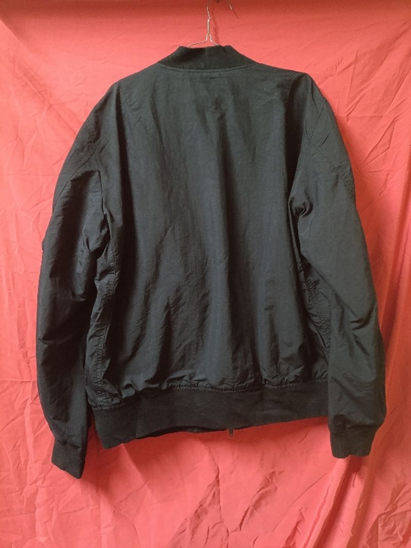 UNIQLO BOMBER , BOMBER UNIQLO, foto 2