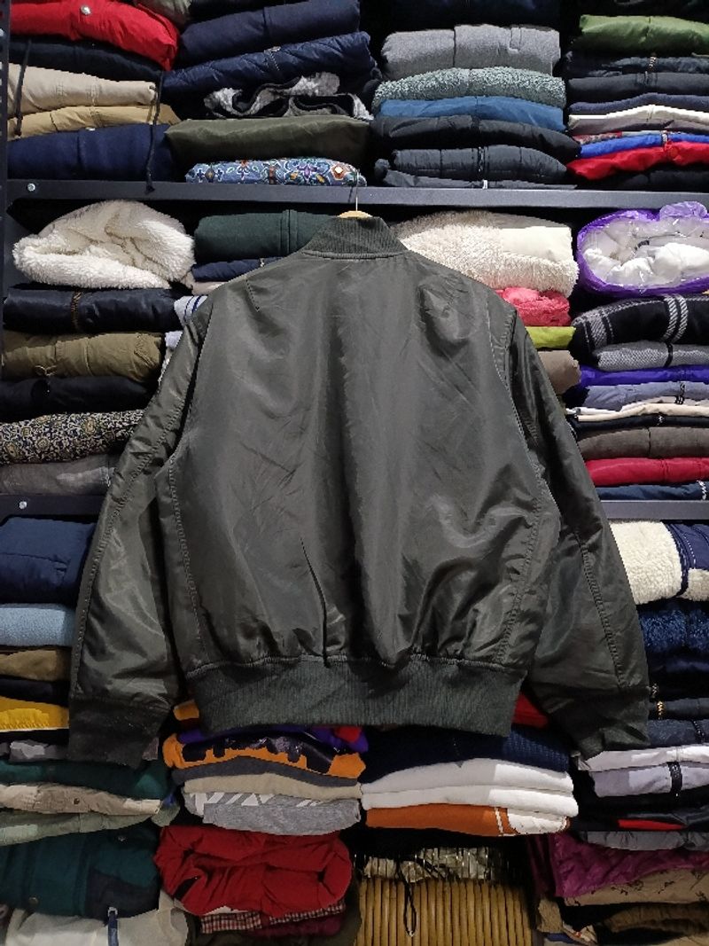 GU Uniqlo Military Bomber Jacket, foto 2