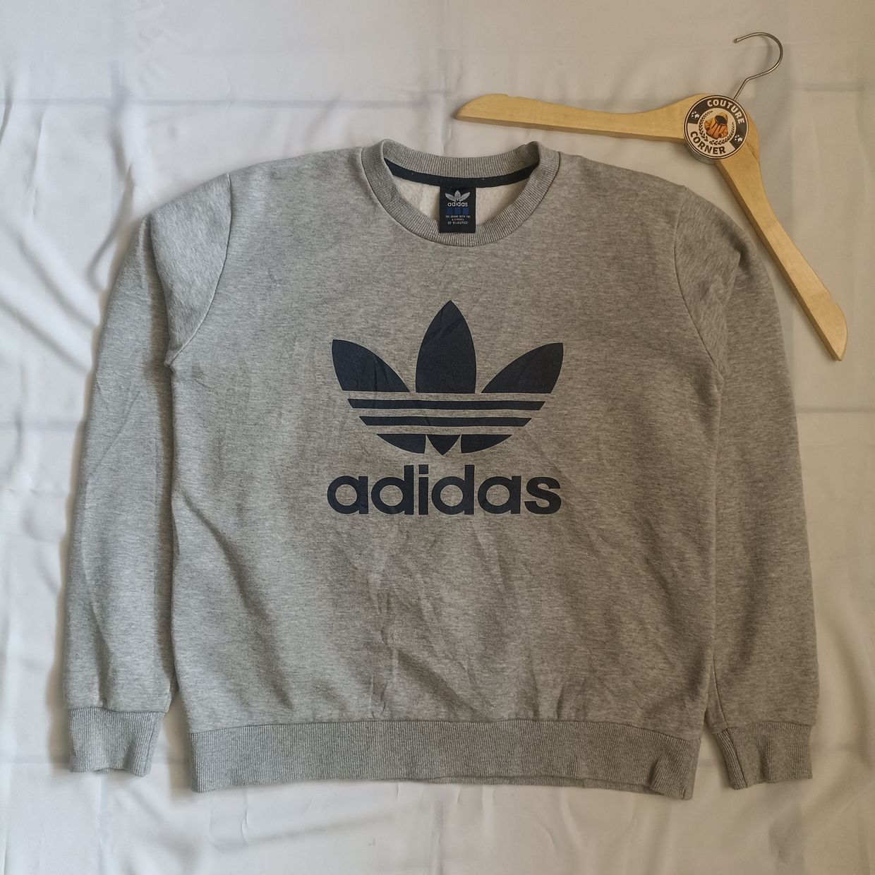Adidas Casual Sweater Pria gray