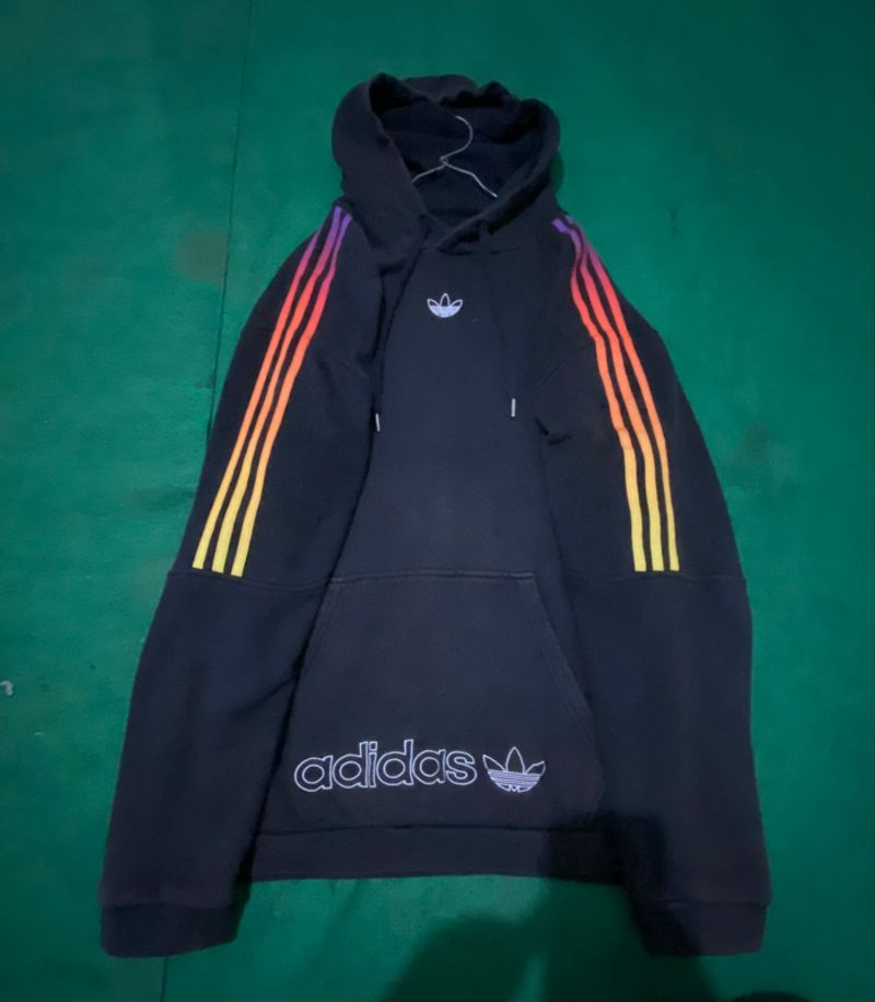 Hodie Adidas Center Logo Three Stripes, foto 2