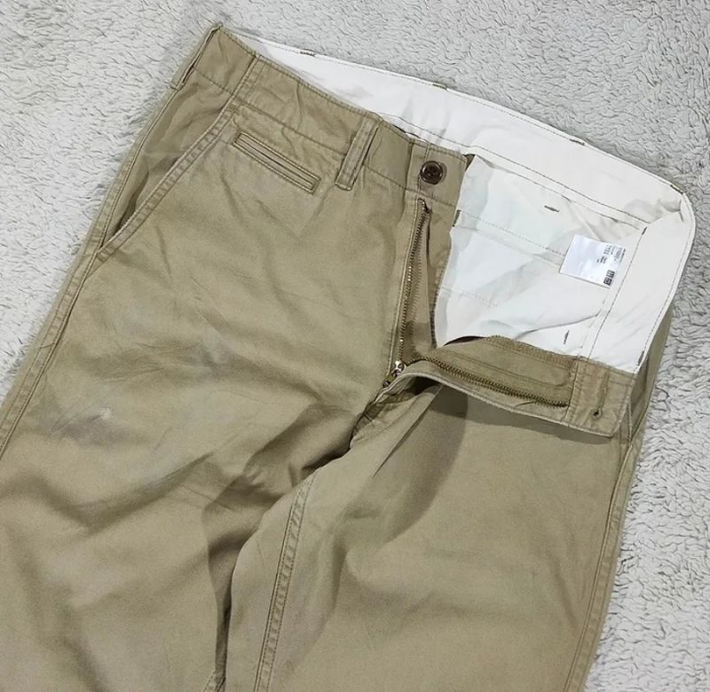 CELANA CHINOS UNIQLO, foto 3