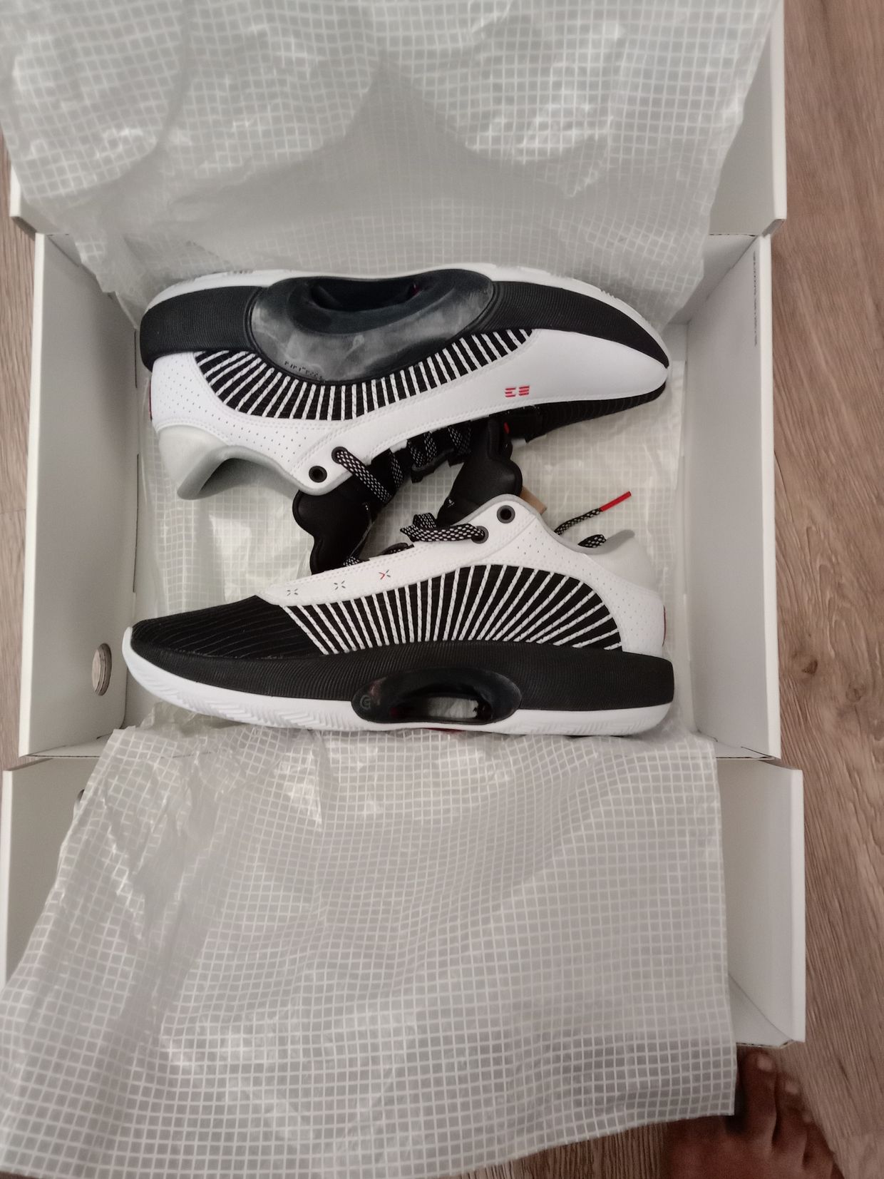 Nike Air Jordan Sportswear Sneakers Pria white red black