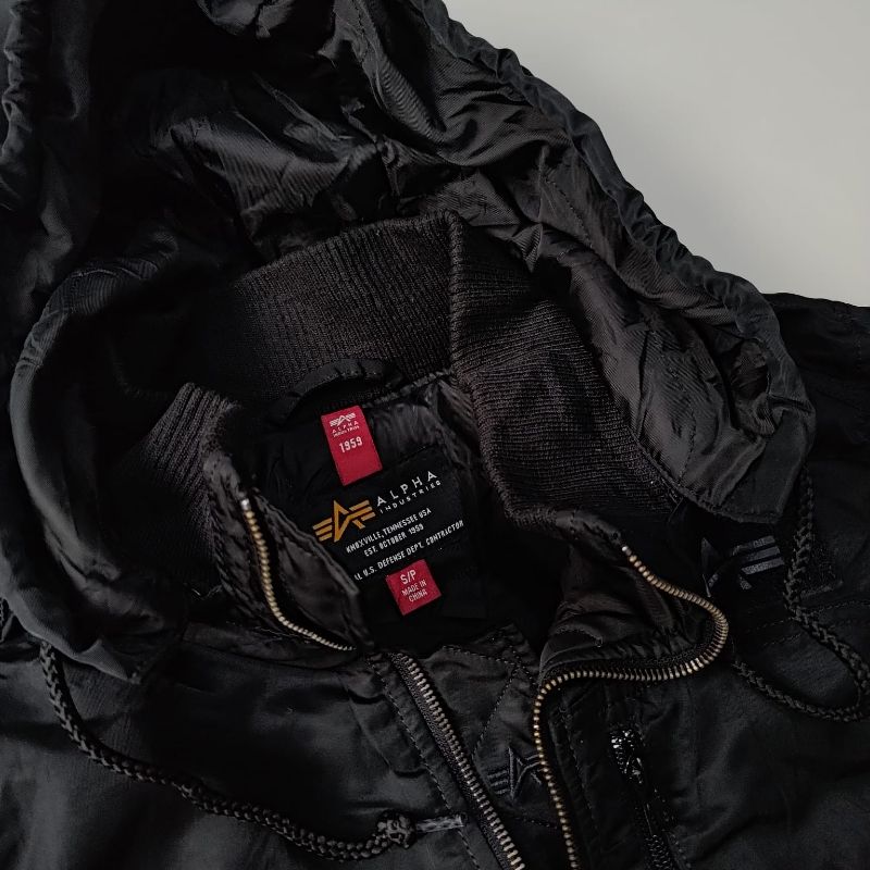 ALPHA INDUSTRIES, foto 6