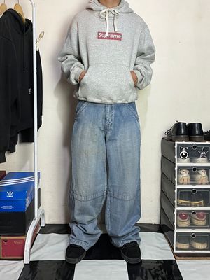 baggy jeans
