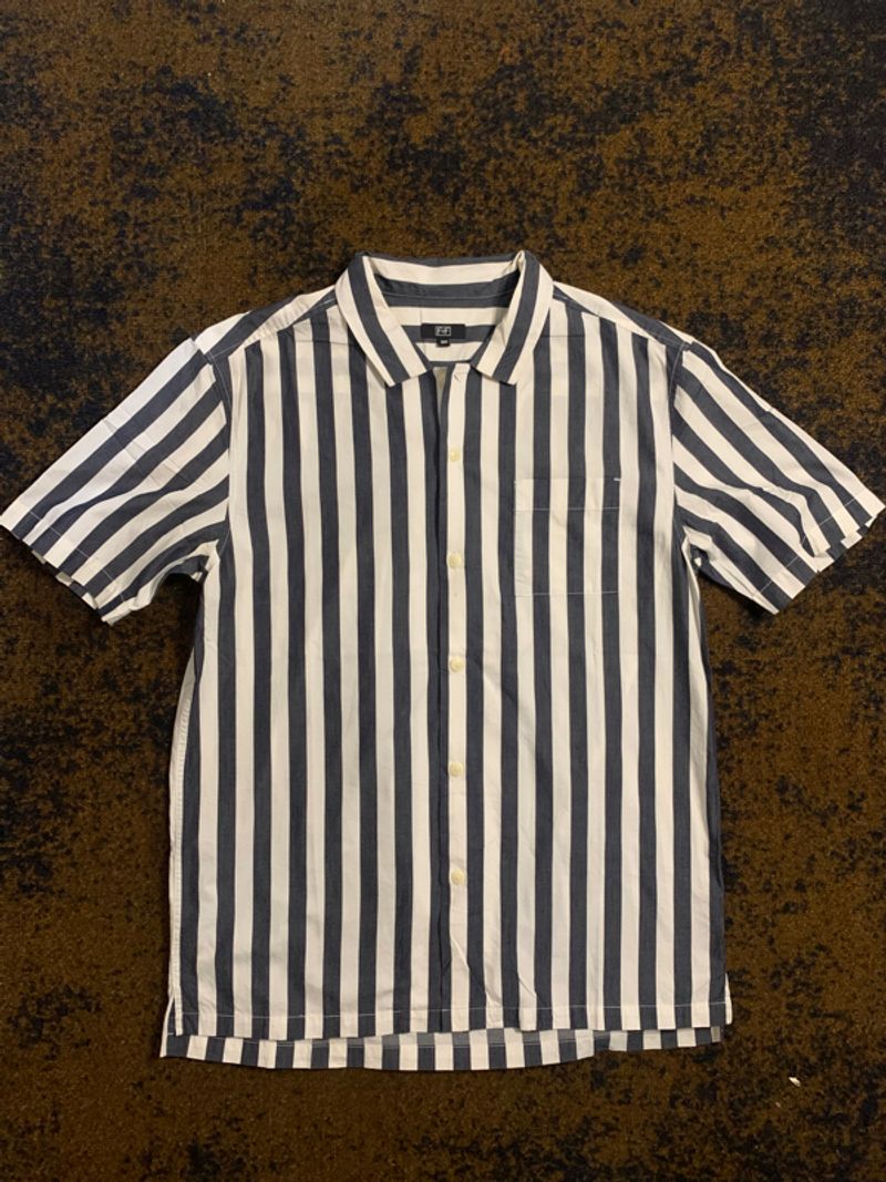 Kemeja salur, foto 2