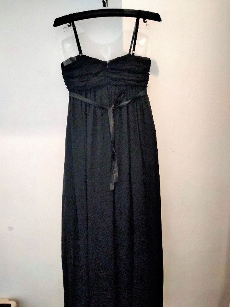 gaun hitam, foto 5