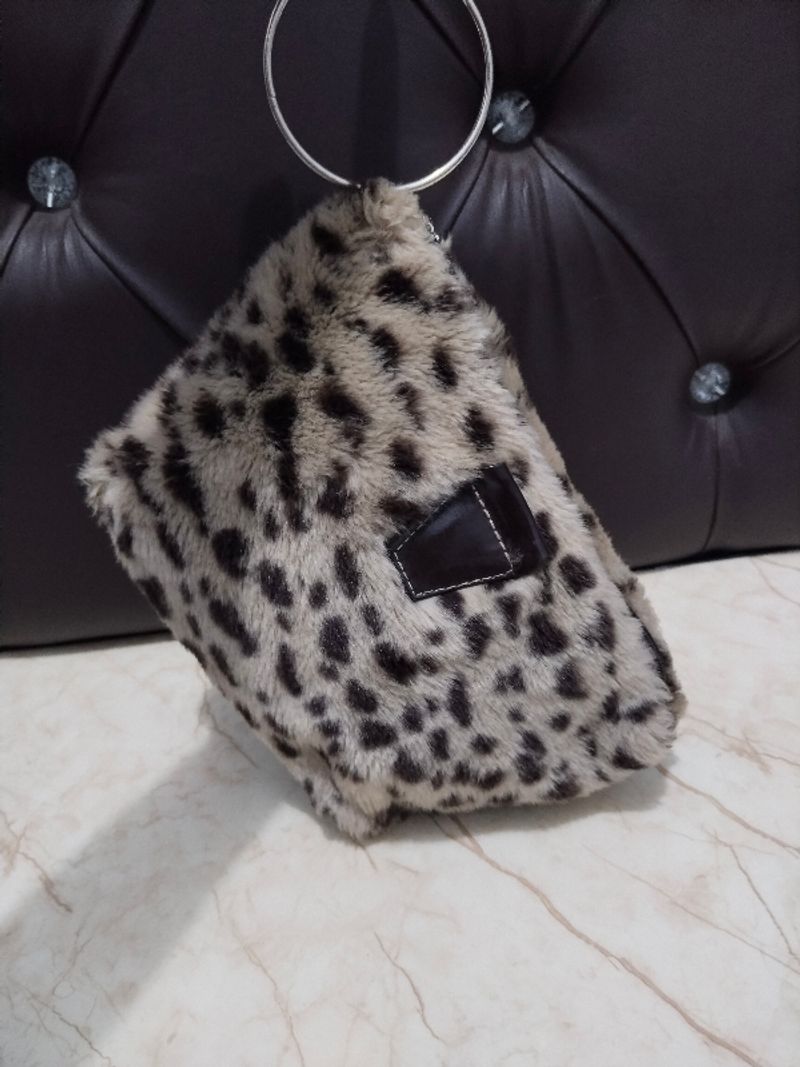 Pouch bulu, foto 4