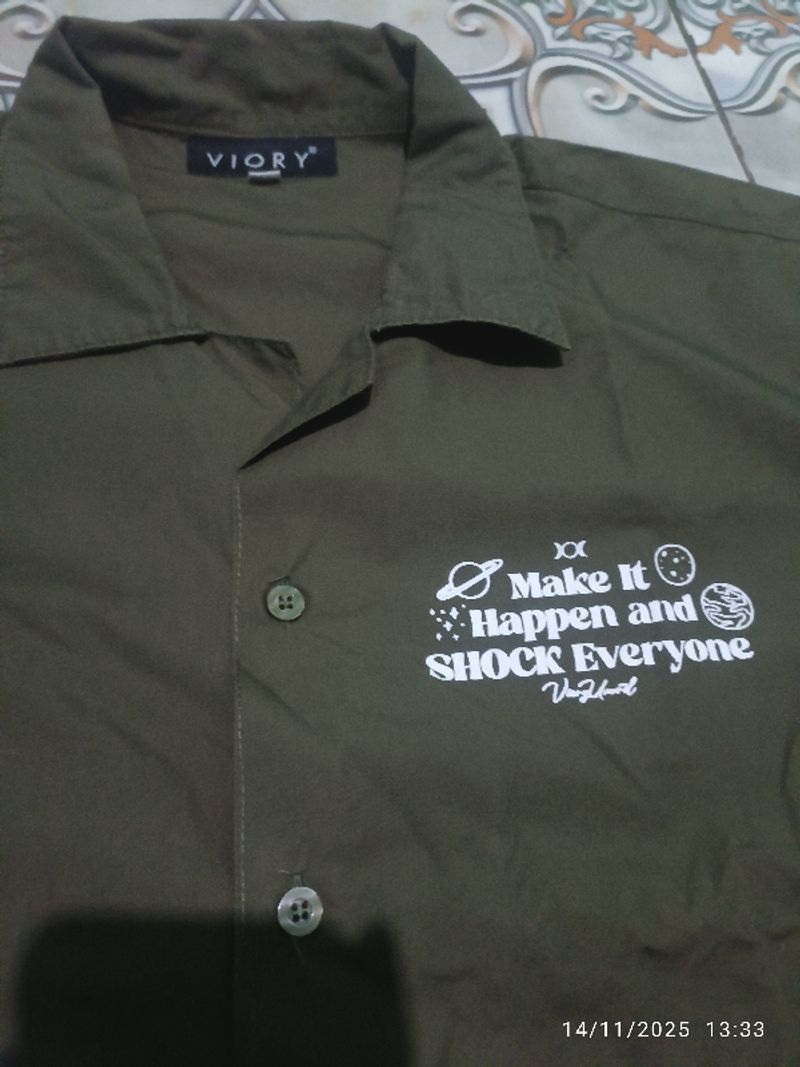 Green graphic oversize shirt, foto 2