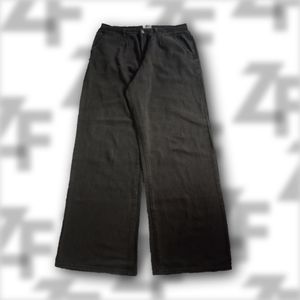 baggy jeans