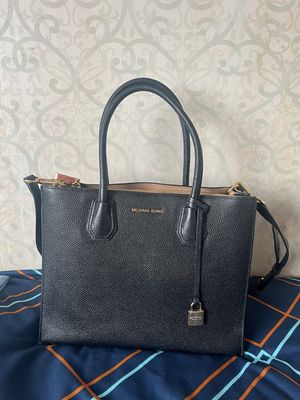 Michael kors tote bag