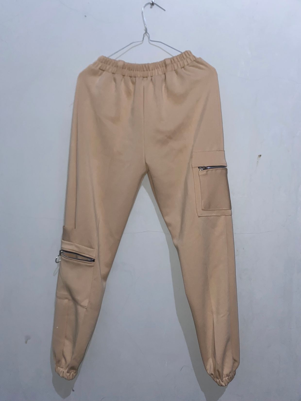 Casual Sweatpants & Joggers Wanita tan cream