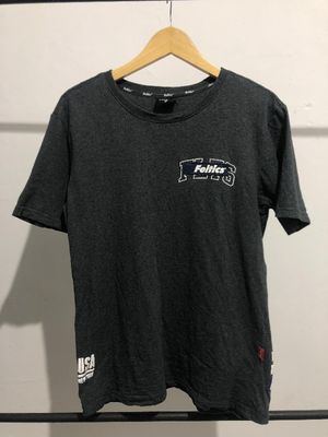 Baju kaos Feltics
