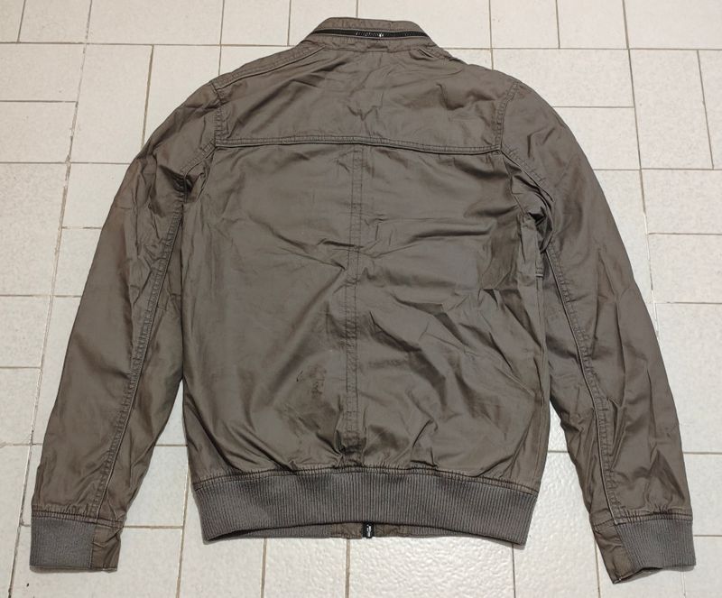 Jaket Casual Motoran H&M Divided Abu, foto 2