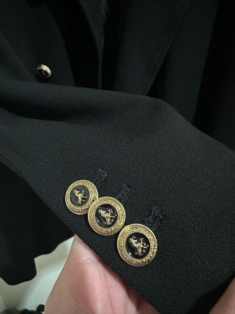 Zara Tailored Double Breasted Black Blazer with Gold Button, foto 2