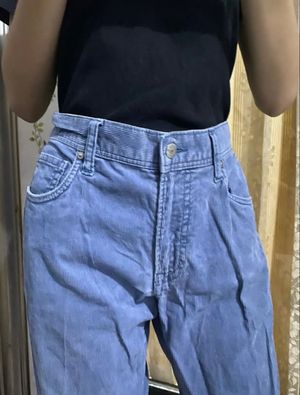 Uniqlo corduroy jeans (unisex)