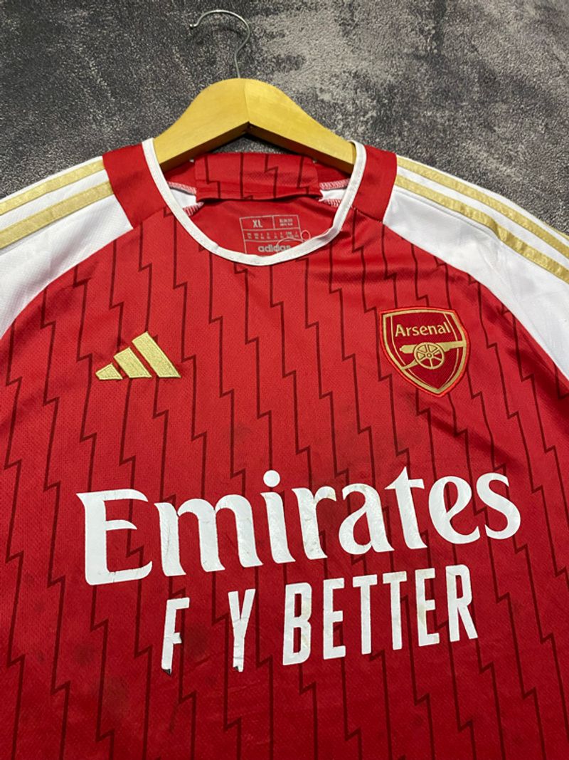 jersey arsenal, foto 2