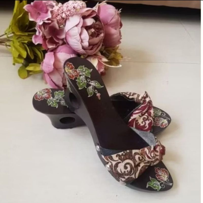 Sandal kelom heels kayu, foto 4