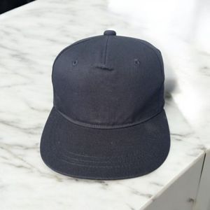 Topi Simple Polos