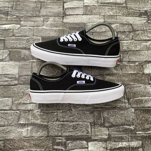 Vans Authentic Classic