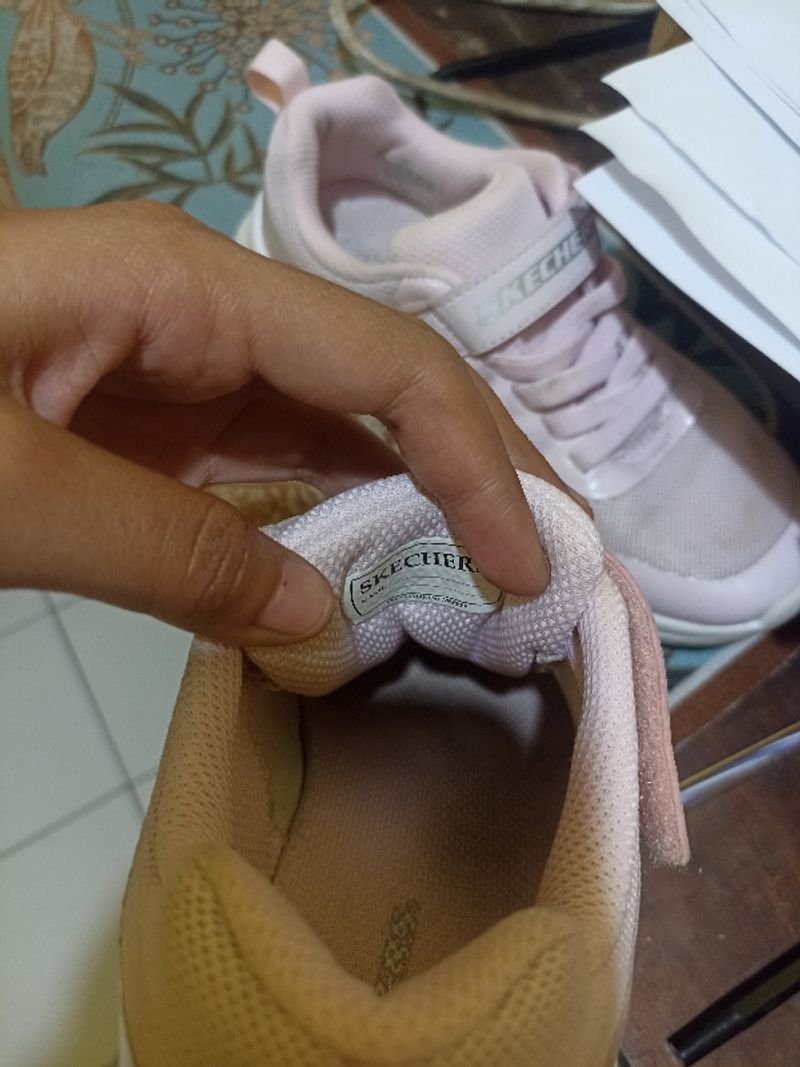 Skechers anak size 33, foto 3