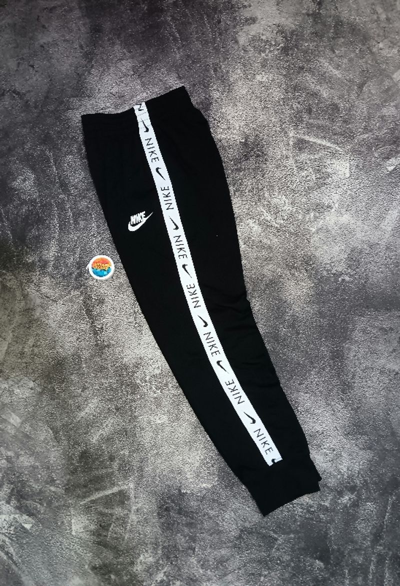Celana Nike, foto 2