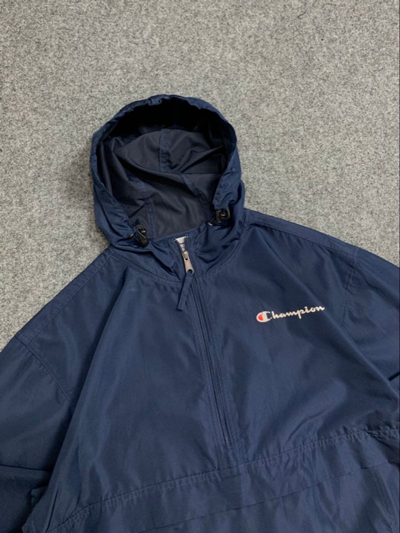 Champion Cagoule Packable Jacket (Bisa jadi tas), foto 4