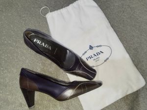 Sepatu Vintage Prada Burgundy & Purple Shoes_size eu 37