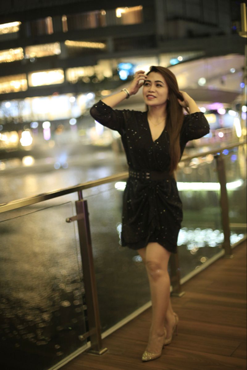 Dress hitam sekuin, foto 2