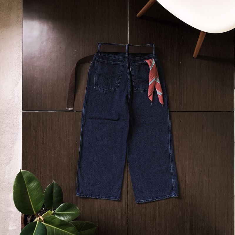 LEVIS LINE JEANS, foto 2
