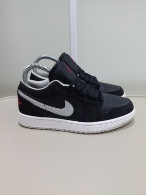 Nike Air Jordan Low Black and Wolf Grey size 37.5