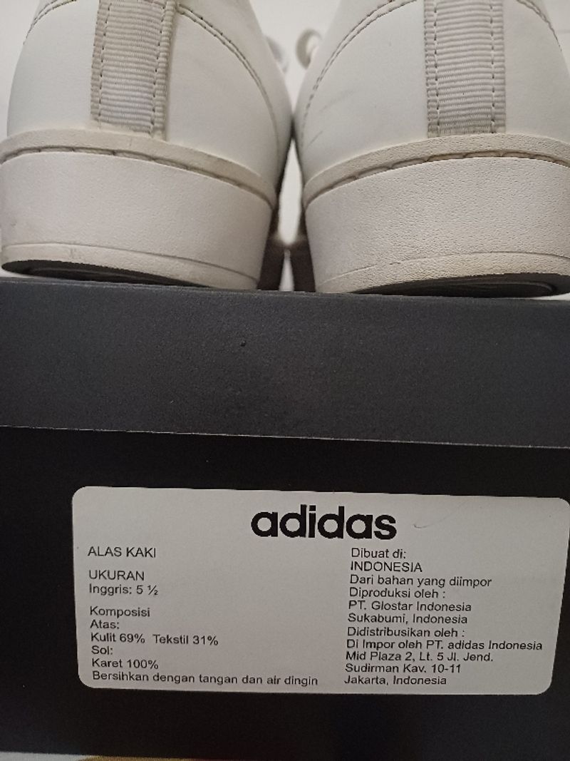 Sepatu Adidas, foto 8