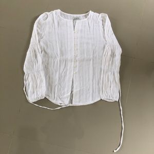 Young & Rich top white