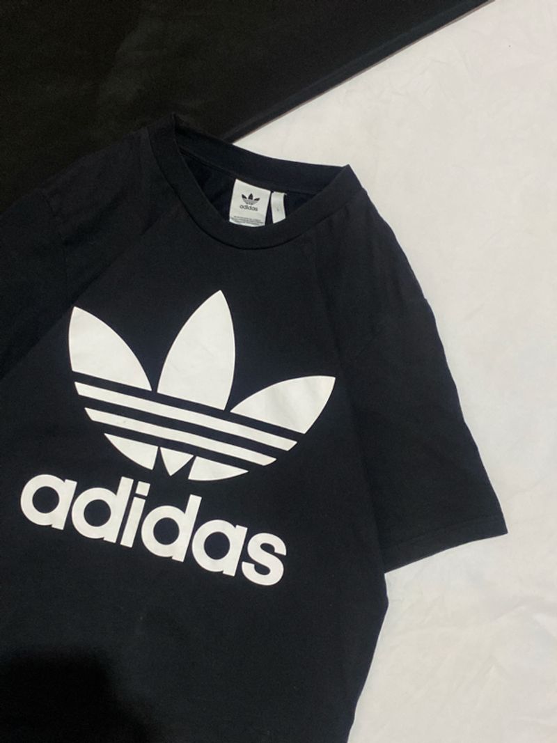 tshirts adidas trefoil oversize, foto 2