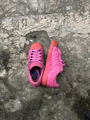 ADIDAS X PHARREL WILLIAMS
