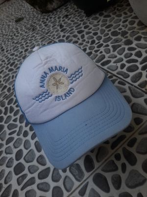 Anna Maria trucker hat