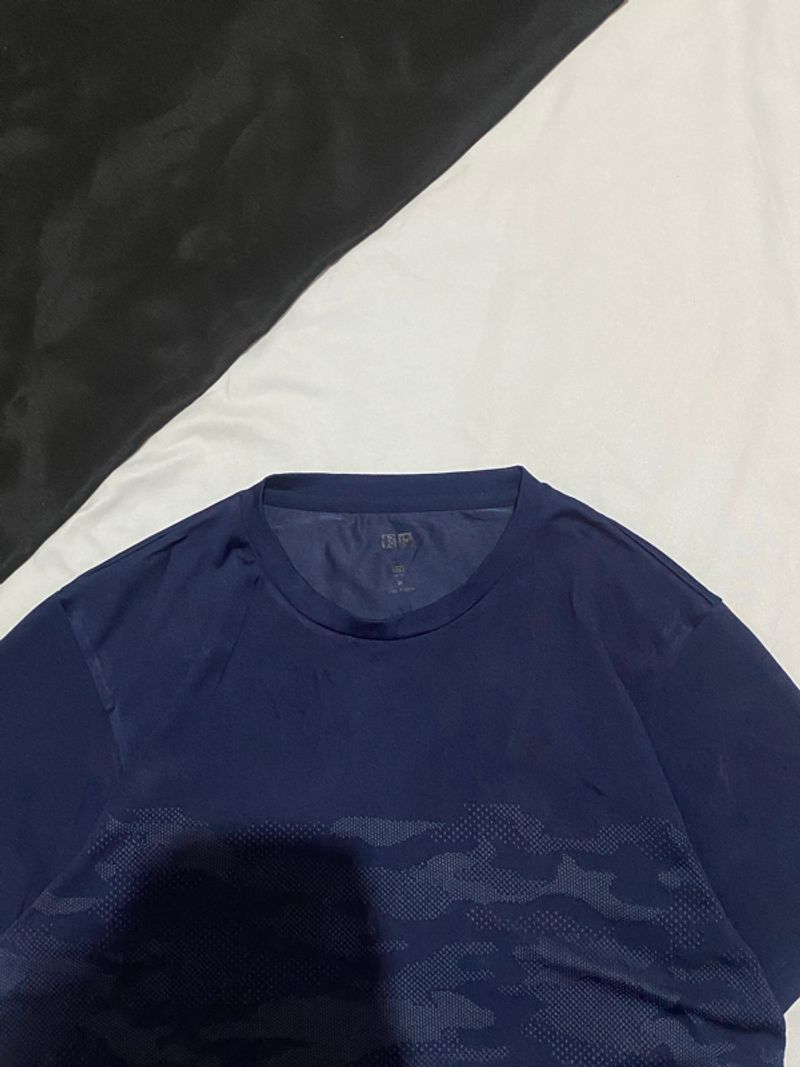 tshirts uniqlo, foto 3