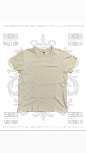Uniqlo White Tshirt