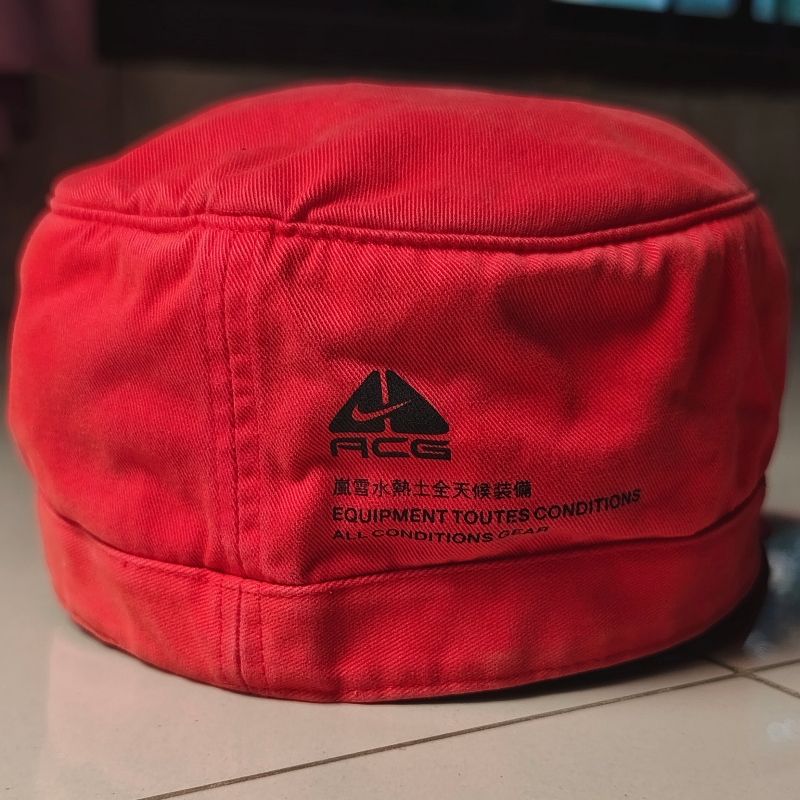 Topi nike ACG military commando red hat used good condition, foto 3