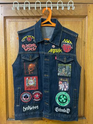 Levi’s Rock Vest