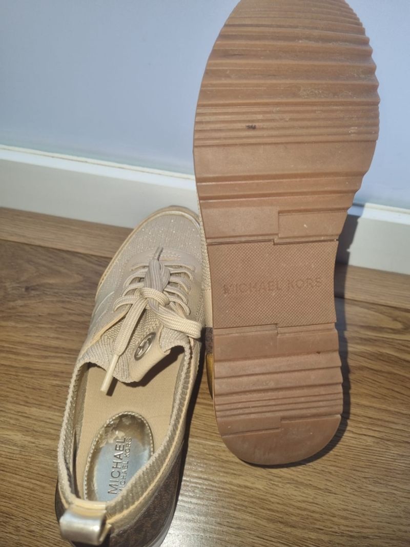 Preloved sepatu  Michael kors, foto 4